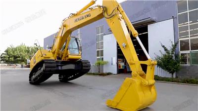 HW-220L crawler excavator prototype display