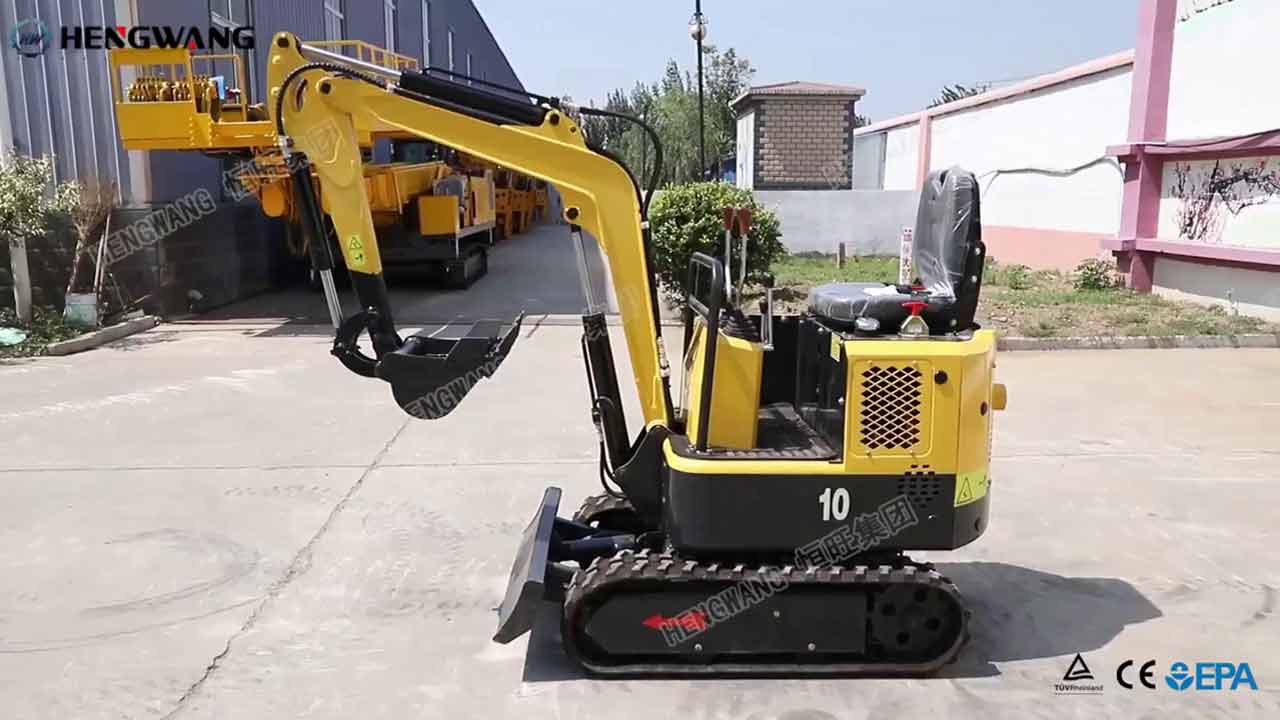 The HW-10 Mini Excavator operation shows