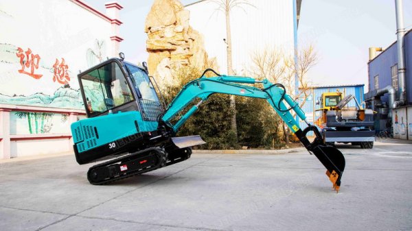 How does an excavator predict a trapped vehicle? How to save yourself after getting stuck in a car?