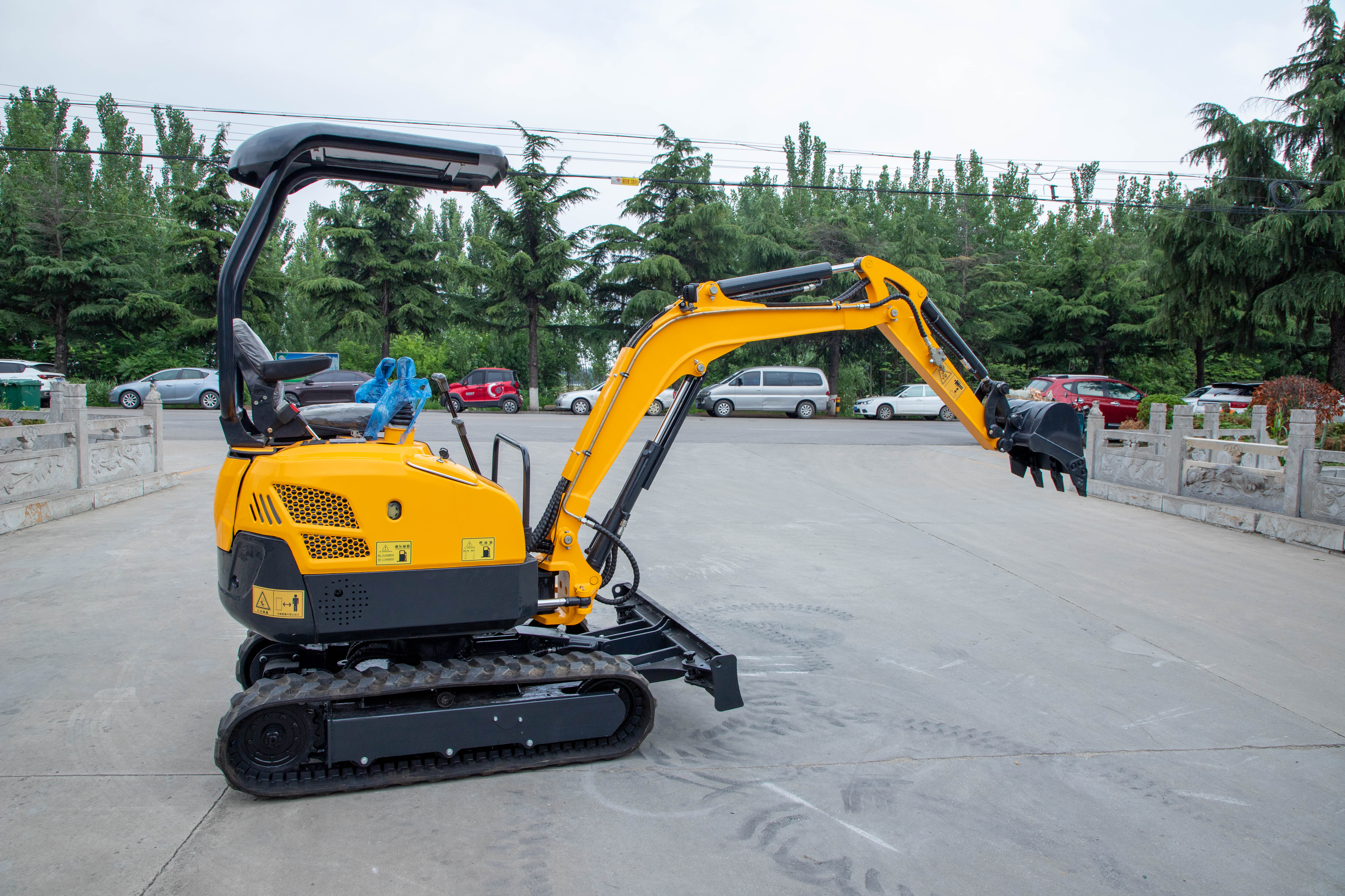 Eight excavator operation skills